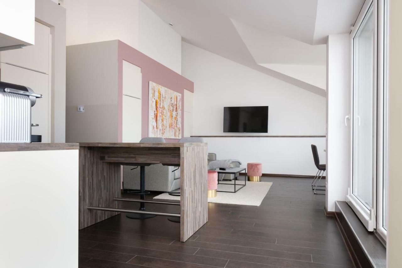 Rafael Kaiser - Premium Apartments - Contactless Check-In Apartment *