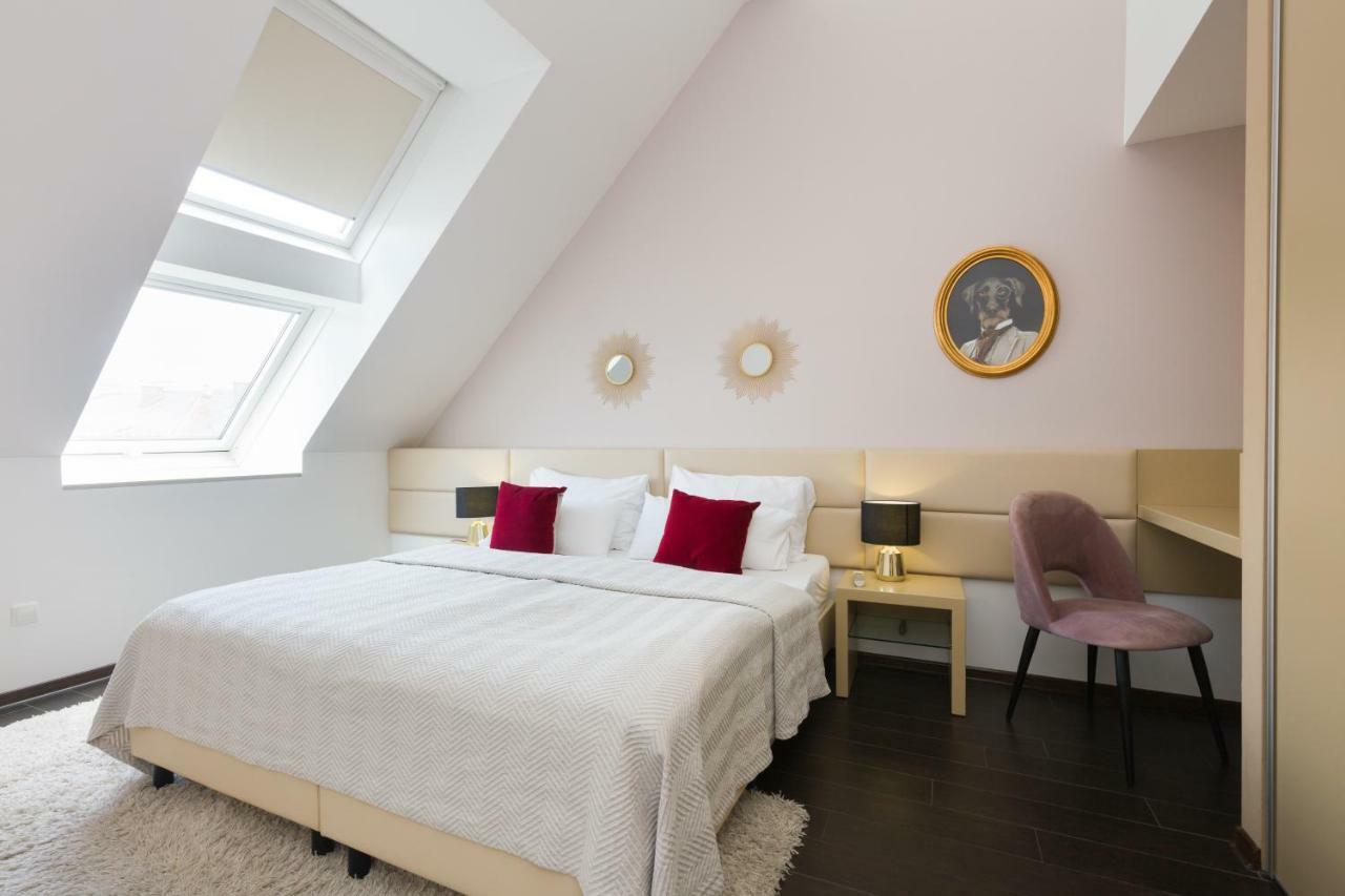 Rafael Kaiser - Premium Apartments - Contactless Check-In Apartment